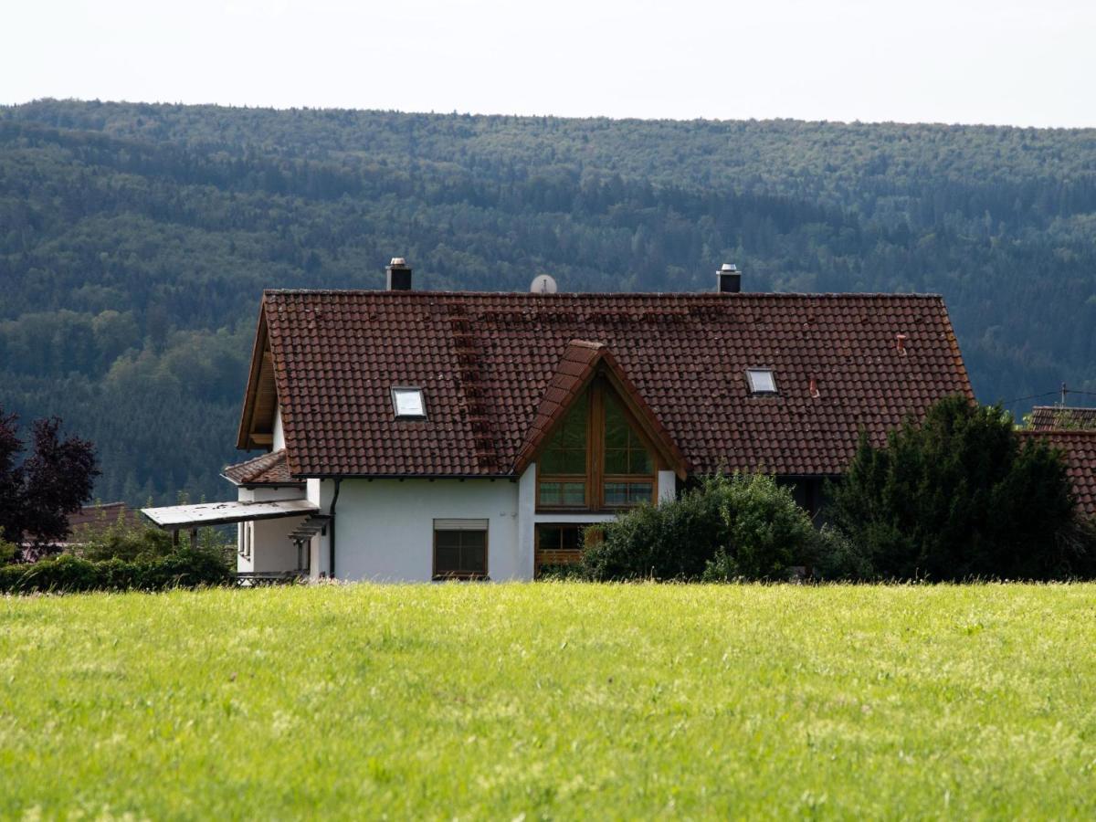 Gaestezimmer Am Hof Zwiefalten Exterior foto